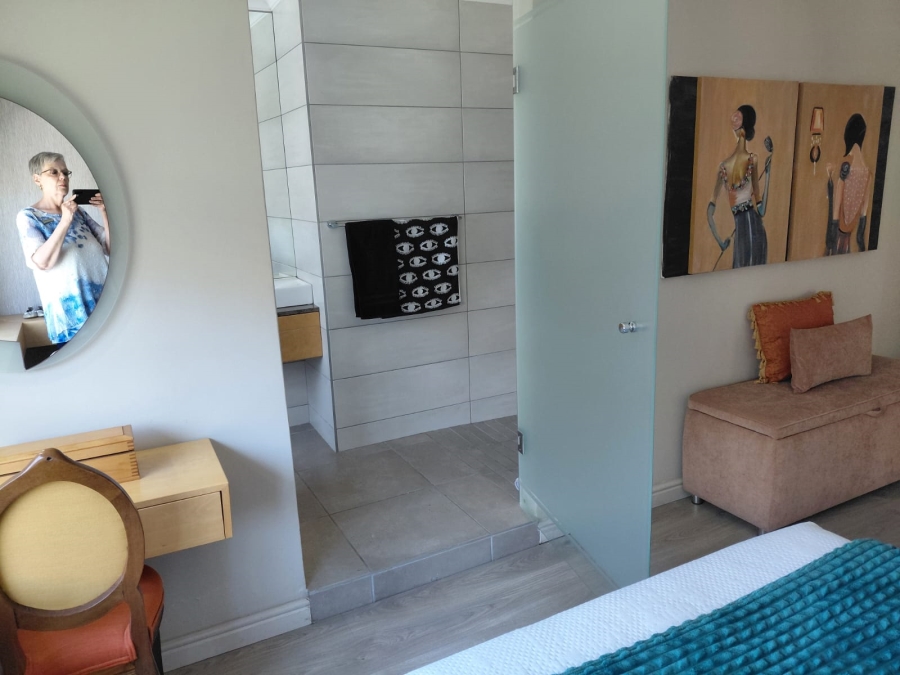 To Let 4 Bedroom Property for Rent in Greenways Golf Estate Western Cape